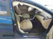 2014 Hyundai Elantra SE z VIN KMHDH4AE0EU163187, wystawiony jako IAAI lot #43472754 z przebiegiem Nie podano mil oraz . Historia ofert i sprzedaży dostępna na DreamBid. Obrazek 5.