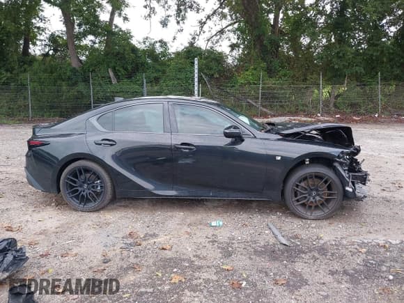 ✅ 2024 Lexus IS 350 F Sport • VIN: JTHGZ1B21R5075832 • Lot: 42846163. Wystawiony na IAAI z przebiegiem 13 852 mil. Bezpłatny archiwum sprzedaży aukcyjnych z USA i szczegółowy raport historii pojazdu na DreamBid. Zdjęcie 14.