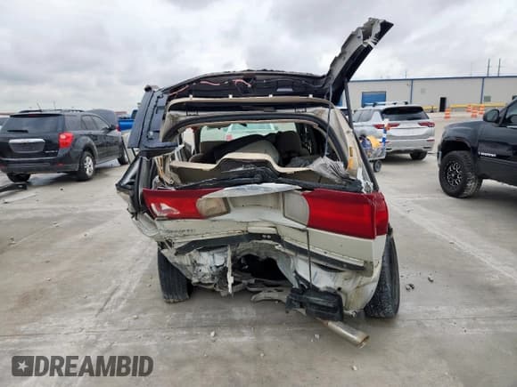 ✅ 2006 Buick Rendezvous • VIN: 3G5DA03L06S557312 • Lot: 68941565. Wystawiony na Copart z przebiegiem Nie podano. Bezpłatny archiwum sprzedaży aukcyjnych z USA i szczegółowy raport historii pojazdu na DreamBid. Zdjęcie 6.