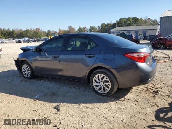 ✅ 2018 Toyota Corolla LE • VIN: 5YFBURHE7JP844822 • Lot: 92701895. Listed on Copart with 149,135 mi. Free auction sales archive from the USA and detailed vehicle history report at DreamBid. Image 2.