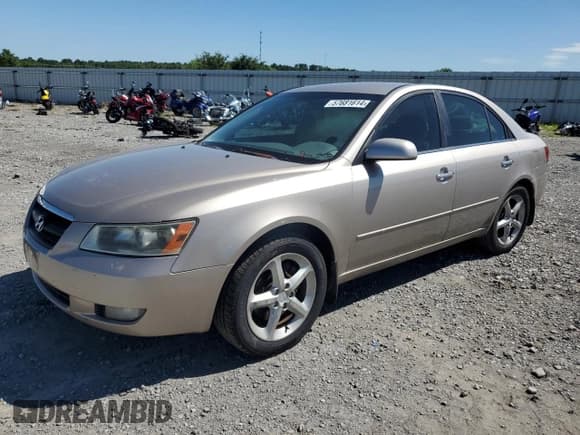 ✅ 2007 Hyundai Sonata SE • VIN: 5NPEU46F57H157856 • Лот: 57681614. Опубликован ранее на Copart с пробегом 254 770 миль. Бесплатный доступ к архиву аукционных продаж из США и подробный отчёт об истории автомобиля на DreamBid. Изображение 1.