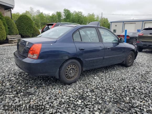 ✅ 2005 Hyundai Elantra GLS • VIN: KMHDN46D35U100870 • Lot: 57279485. Wystawiony na Copart z przebiegiem 146 400 mil. Bezpłatny archiwum sprzedaży aukcyjnych z USA i szczegółowy raport historii pojazdu na DreamBid. Zdjęcie 3.