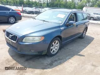✅ 2008 Volvo V70 • VIN: YV1BW982181052805 • Lot: 42405228. Listed on IAAI with 205,210 mi. Free auction sales archive from the USA and detailed vehicle history report at DreamBid. Image 2.