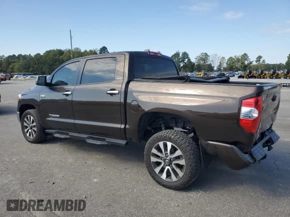 ✅ 2021 Toyota Tundra Limited • VIN: 5TFFY5F13MX285127 • Lot: 73149574. Listed on Copart with 16,740 mi. Free auction sales archive from the USA and detailed vehicle history report at DreamBid. Image 2.