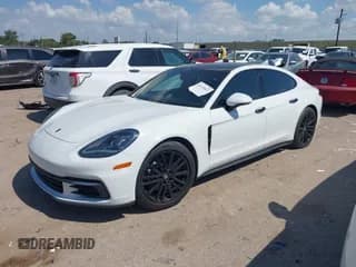 ✅ 2018 Porsche Panamera • VIN: WP0AA2A74JL101924 • Lot: 43375523. Wystawiony na IAAI z przebiegiem 46 650 mil. Bezpłatny archiwum sprzedaży aukcyjnych z USA i szczegółowy raport historii pojazdu na DreamBid. Zdjęcie 2.