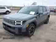 2025 Hyundai Santa Fe SE с VIN 5NMP14GL6SH079373, выставлен на аукционе IAAI как лот 41164418 с пробегом 2 781 миль миль и . История ставок и продаж доступна на DreamBid. Изображение 2.