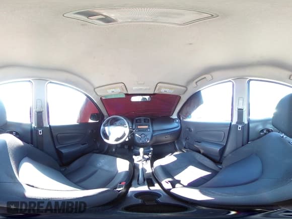 ✅ 2018 Nissan Versa S • VIN: 3N1CN7AP8JL824869 • Lot: 55851025. Wystawiony na Copart z przebiegiem 93 585 mil. Bezpłatny archiwum sprzedaży aukcyjnych z USA i szczegółowy raport historii pojazdu na DreamBid. Zdjęcie 15.