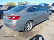 ✅ 2018 Chevrolet Cruze LT • VIN: 1G1BE5SM3J7226199 • Lot: 43466842. Listed on IAAI with 67,601 mi. Free auction sales archive from the USA and detailed vehicle history report at DreamBid. Image 4.