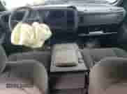 ✅ 2004 Chevrolet Silverado 1500 LS • VIN: 2GCEC13T941320744 • Лот: 69743525. Опубликован ранее на Copart с пробегом Не указан. Бесплатный доступ к архиву аукционных продаж из США и подробный отчёт об истории автомобиля на DreamBid. Изображение 8.