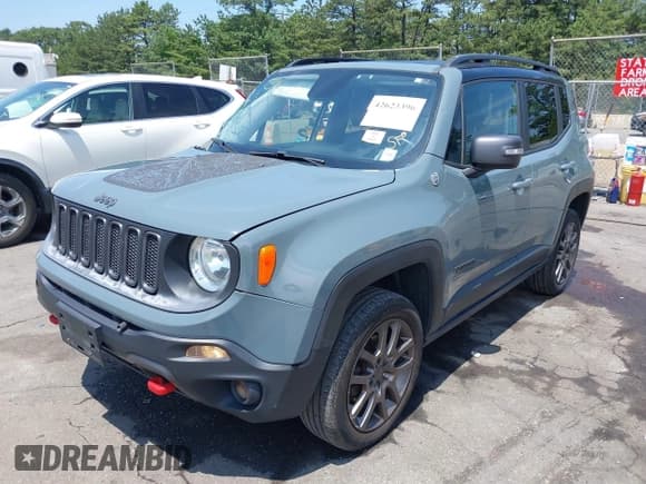 ✅ 2017 Jeep Renegade Trailhawk • VIN: ZACCJBCB6HPF05209 • Lot: 42623396. Listed on IAAI with 129,996 mi. Free auction sales archive from the USA and detailed vehicle history report at DreamBid. Image 2.