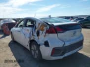 ✅ 2020 Hyundai Ioniq Blue • VIN: KMHC65LC4LU243088 • Lot: 41465637. Wystawiony na IAAI z przebiegiem 141 081 mil. Bezpłatny archiwum sprzedaży aukcyjnych z USA i szczegółowy raport historii pojazdu na DreamBid. Zdjęcie 3.