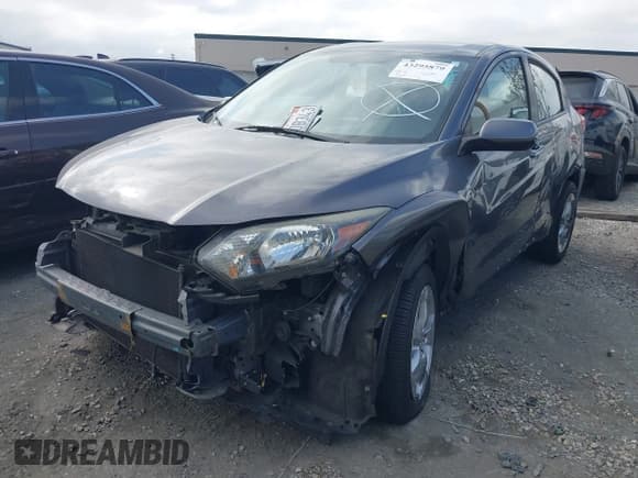 ✅ 2016 Honda HR-V LX • VIN: 3CZRU5G39GM738292 • Lot: 43295879. Listed on IAAI with 121,951 mi. Free auction sales archive from the USA and detailed vehicle history report at DreamBid. Image 20.