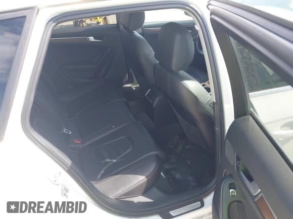 ✅ 2015 Audi allroad A4 Premium Plus • VIN: WA1UFAFLXFA055527 • Лот: 41760426. Опубликован ранее на IAAI с пробегом 130 238 миль. Бесплатный доступ к архиву аукционных продаж из США и подробный отчёт об истории автомобиля на DreamBid. Изображение 8.