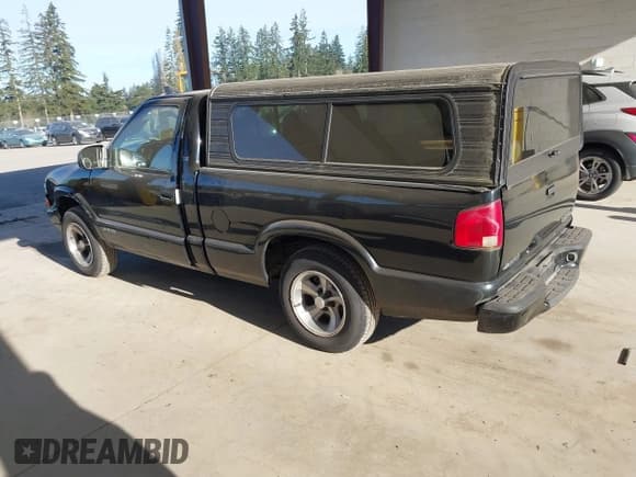 ✅ 1999 Chevrolet S-10 • VIN: 1GCCS1440X8185754 • Лот: 42043198. Опубликован ранее на IAAI с пробегом 104 139 миль. Бесплатный доступ к архиву аукционных продаж из США и подробный отчёт об истории автомобиля на DreamBid. Изображение 3.