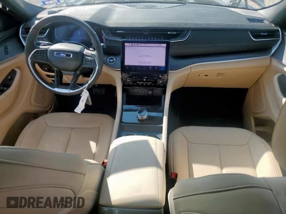 ✅ 2025 Jeep Grand Cherokee Limited • VIN: 1C4RJGBG1SC289186 • Лот: 80185855. Опубликован ранее на Copart с пробегом 1 746 миль. Бесплатный доступ к архиву аукционных продаж из США и подробный отчёт об истории автомобиля на DreamBid. Изображение 8.