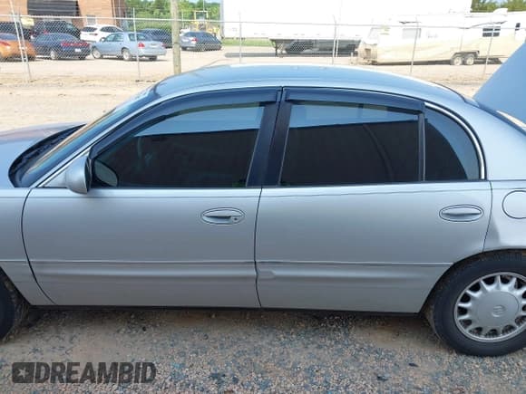 ✅ 1999 Buick Park Avenue • VIN: 1G4CW52K5X4607713 • Lot: 42387667. Listed on IAAI with 106,786 mi. Free auction sales archive from the USA and detailed vehicle history report at DreamBid. Image 14.