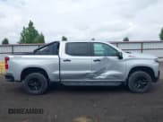 ✅ 2021 Chevrolet Silverado 1500 LT Trail Boss • VIN: 1GCPYFEL9MZ155550 • Lot: 42785163. Wystawiony na IAAI z przebiegiem 33 322 mil. Bezpłatny archiwum sprzedaży aukcyjnych z USA i szczegółowy raport historii pojazdu na DreamBid. Zdjęcie 13.