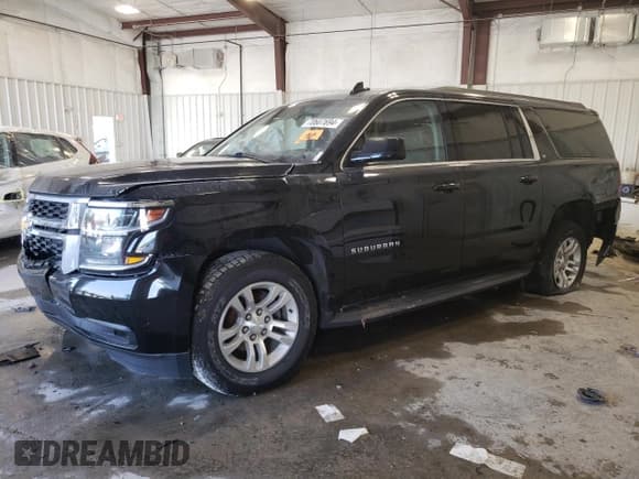 ✅ 2017 Chevrolet Suburban LT • VIN: 1GNSKHKC6HR218337 • Lot: 70607694. Listed on Copart with Not provided. Free auction sales archive from the USA and detailed vehicle history report at DreamBid. Image 1.