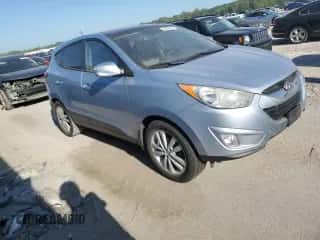 ✅ 2010 Hyundai Tucson Limited • VIN: KM8JU3AC4AU071274 • Lot: 69769164. Listed on Copart with 163,808 mi miles. Access the free auction sales archive from the USA and view a detailed vehicle history report at DreamBid. Image 4.