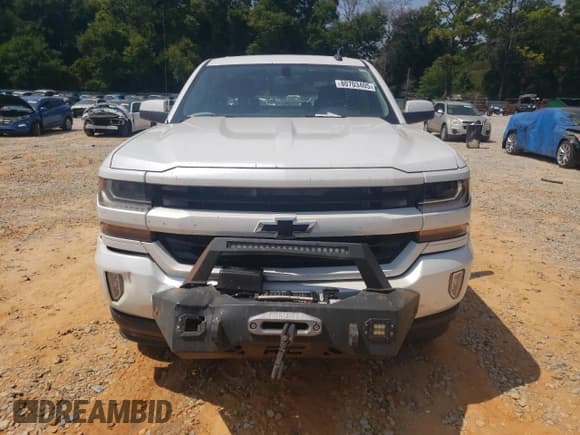 ✅ 2016 Chevrolet Silverado 1500 LT • VIN: 3GCUKREC4GG299081 • Lot: 80703405. Wystawiony na Copart z przebiegiem 171 011 mil. Bezpłatny archiwum sprzedaży aukcyjnych z USA i szczegółowy raport historii pojazdu na DreamBid. Zdjęcie 5.