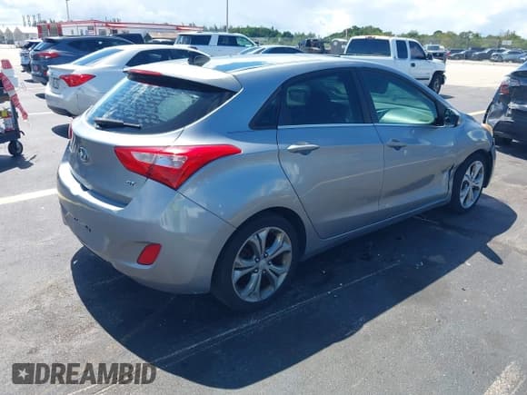 ✅ 2013 Hyundai Elantra • VIN: KMHD35LE2DU060952 • Лот: 43327266. Опубликован ранее на IAAI с пробегом 138 204 миль. Бесплатный доступ к архиву аукционных продаж из США и подробный отчёт об истории автомобиля на DreamBid. Изображение 4.