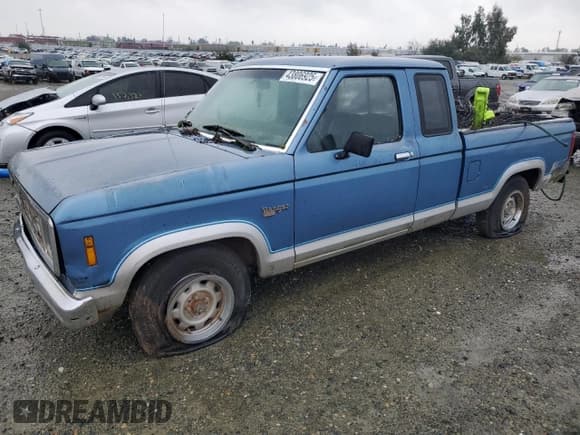 ✅ 1987 Ford Ranger • VIN: 1FTCR14T0HPA53703 • Лот: 43806925. Опубликован ранее на Copart с пробегом 42 285 миль. Бесплатный доступ к архиву аукционных продаж из США и подробный отчёт об истории автомобиля на DreamBid. Изображение 1.