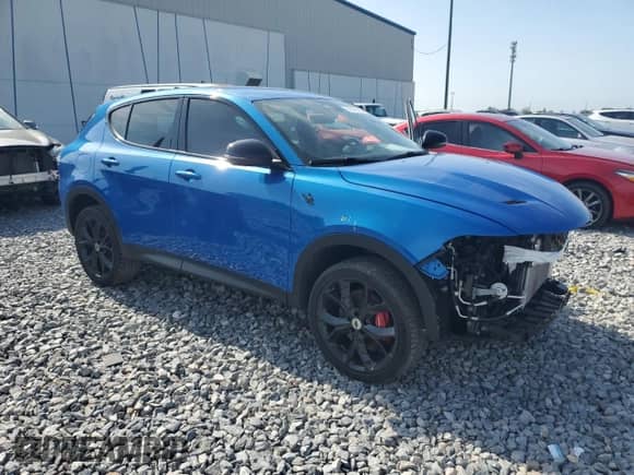 2024 Dodge Hornet GT z VIN ZACNDFAN6R3A23126, wystawiony jako Copart lot #51199185 z przebiegiem 11 689 mil mil oraz Szkoda całkowita • Salvage title. Historia ofert i sprzedaży dostępna na DreamBid. Obrazek 4.