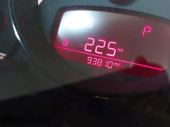 ✅ 2013 Volkswagen Beetle 2.5L • VIN: 3VW5P7AT3DM811617 • Lot: 42055769. Listed on IAAI with 93,810 mi. Free auction sales archive from the USA and detailed vehicle history report at DreamBid. Image 15.