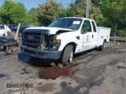 ✅ 2008 Ford F-250 XL • VIN: 1FTSX20568EE05290 • Лот: 42053165. Опубликован ранее на IAAI с пробегом 231 654 миль. Бесплатный доступ к архиву аукционных продаж из США и подробный отчёт об истории автомобиля на DreamBid. Изображение 2.