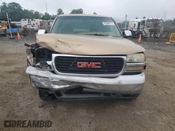 ✅ 1999 GMC Sierra 1500 SLE • VIN: 1GTEK19T0XE523549 • Лот: 62088315. Опубликован ранее на Copart с пробегом 141 472 миль. Бесплатный доступ к архиву аукционных продаж из США и подробный отчёт об истории автомобиля на DreamBid. Изображение 5.