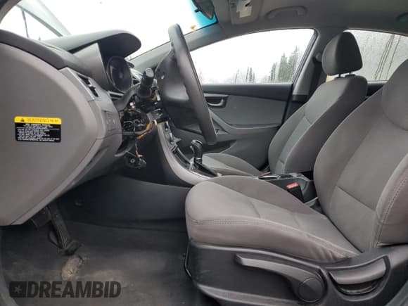 ✅ 2016 Hyundai Elantra SE • VIN: 5NPDH4AE1GH707293 • Lot: 90349095. Wystawiony na Copart z przebiegiem 117 755 mil. Bezpłatny archiwum sprzedaży aukcyjnych z USA i szczegółowy raport historii pojazdu na DreamBid. Zdjęcie 7.