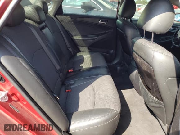 ✅ 2012 Hyundai Sonata Limited • VIN: 5NPEC4AB1CH423410 • Lot: 69475984. Listed on Copart with 172,915 mi. Free auction sales archive from the USA and detailed vehicle history report at DreamBid. Image 10.