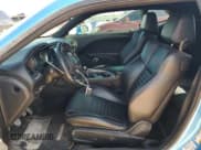 ✅ 2015 Dodge Challenger R/T Scat Pack • VIN: 2C3CDZFJ4FH877847 • Lot: 47587544. Wystawiony na Copart z przebiegiem 48 850 mil. Bezpłatny archiwum sprzedaży aukcyjnych z USA i szczegółowy raport historii pojazdu na DreamBid. Zdjęcie 7.