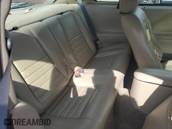 ✅ 2004 Ford Mustang GT Deluxe • VIN: 1FAFP42X54F101051 • Lot: 82167695. Listed on Copart with 141,803 mi. Free auction sales archive from the USA and detailed vehicle history report at DreamBid. Image 10.