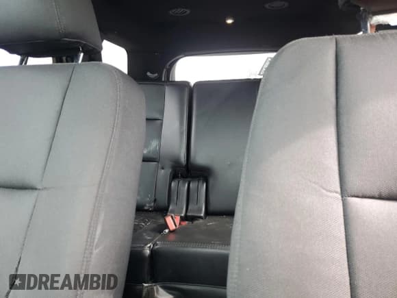 ✅ 2018 Ford Police Interceptor Utility • VIN: 1FM5K8AR6JGA37103 • Лот: 47855325. Опубликован ранее на Copart с пробегом 101 170 миль. Бесплатный доступ к архиву аукционных продаж из США и подробный отчёт об истории автомобиля на DreamBid. Изображение 10.