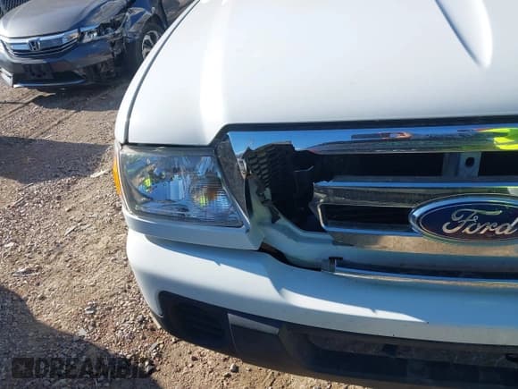 ✅ 2009 Ford Ranger XL • VIN: 1FTYR14E69PA26434 • Lot: 43616529. Listed on IAAI with 121,464 mi. Free auction sales archive from the USA and detailed vehicle history report at DreamBid. Image 6.