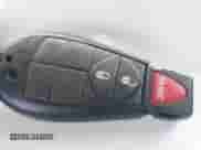 2008 Dodge Magnum z VIN 2D4FV47TX8H104329, wystawiony jako IAAI lot #41801975 z przebiegiem 94 679 mil mil oraz . Historia ofert i sprzedaży dostępna na DreamBid. Obrazek 11.