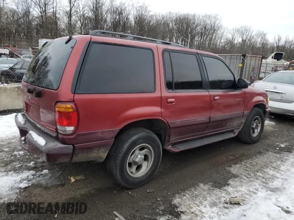 ✅ 1999 Mercury Mountaineer • VIN: 4M2ZU52E8XUJ22216 • Lot: 86806614. Listed on Copart with 160,983 mi. Free auction sales archive from the USA and detailed vehicle history report at DreamBid. Image 3.