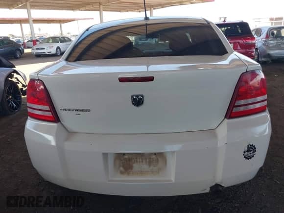 2008 Dodge Avenger SE с VIN 1B3LC46J88N213693, выставлен на аукционе IAAI как лот 42301203 с пробегом 273 778 миль миль и . История ставок и продаж доступна на DreamBid. Изображение 16.