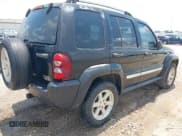 ✅ 2007 Jeep Liberty Limited • VIN: 1J4GK58K27W517443 • Lot: 42586618. Wystawiony na IAAI z przebiegiem 197 144 mil. Bezpłatny archiwum sprzedaży aukcyjnych z USA i szczegółowy raport historii pojazdu na DreamBid. Zdjęcie 4.