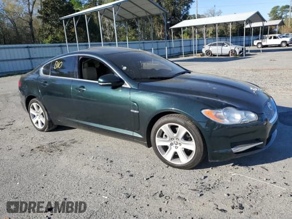 ✅ 2010 Jaguar XF Luxury • VIN: SAJWA0FA5AHR62161 • Lot: 50439655. Wystawiony na Copart z przebiegiem Nie podano. Bezpłatny archiwum sprzedaży aukcyjnych z USA i szczegółowy raport historii pojazdu na DreamBid. Zdjęcie 4.
