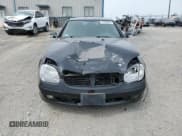 ✅ 2002 Mercedes-Benz SLK 320 • VIN: WDBKK65FX2F237273 • Лот: 61068345. Опубликован ранее на Copart с пробегом 193 304 миль. Бесплатный доступ к архиву аукционных продаж из США и подробный отчёт об истории автомобиля на DreamBid. Изображение 5.