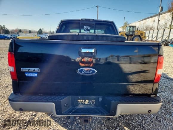 ✅ 2007 Ford F-150 XLT • VIN: 1FTPW14V17KC79384 • Lot: 92731145. Wystawiony na Copart z przebiegiem 228 455 mil. Bezpłatny archiwum sprzedaży aukcyjnych z USA i szczegółowy raport historii pojazdu na DreamBid. Zdjęcie 6.