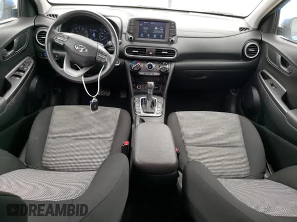 ✅ 2018 Hyundai Kona SEL • VIN: KM8K62AA9JU099241 • Лот: 69684803. Опубликован ранее на Copart с пробегом 35 909 миль. Бесплатный доступ к архиву аукционных продаж из США и подробный отчёт об истории автомобиля на DreamBid. Изображение 8.