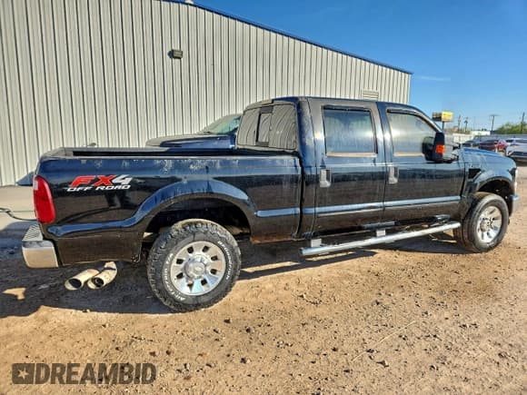 ✅ 2008 Ford F-250 XL • VIN: 1FTSW21R28EE01015 • Лот: 94546175. Опубликован ранее на Copart с пробегом 186 553 миль. Бесплатный доступ к архиву аукционных продаж из США и подробный отчёт об истории автомобиля на DreamBid. Изображение 3.