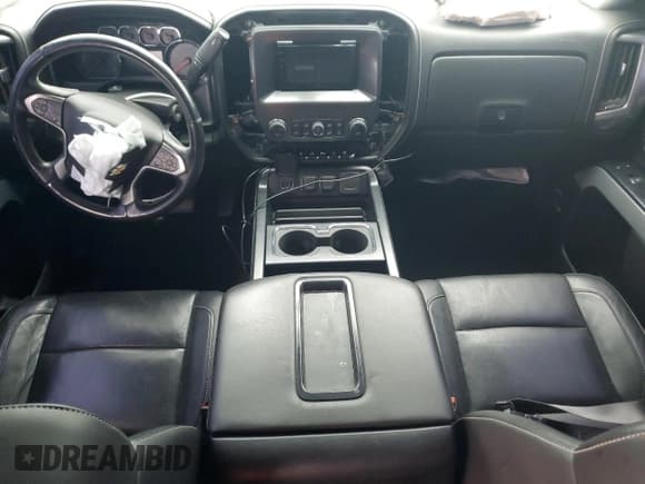 ✅ 2015 Chevrolet Silverado 2500HD LTZ • VIN: 1GC1KWE88FF106976 • Lot: 82219705. Listed on Copart with 149,611 mi. Free auction sales archive from the USA and detailed vehicle history report at DreamBid. Image 8.