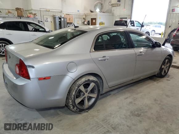 ✅ 2011 Chevrolet Malibu 1LT • VIN: 1G1ZC5E18BF390416 • Lot: 72608264. Wystawiony na Copart z przebiegiem 195 182 mil. Bezpłatny archiwum sprzedaży aukcyjnych z USA i szczegółowy raport historii pojazdu na DreamBid. Zdjęcie 3.