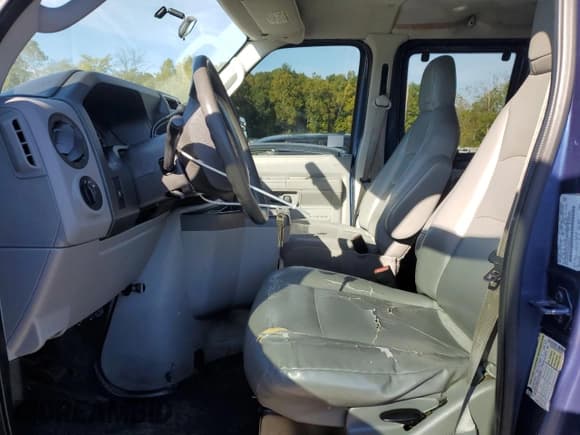 ✅ 2010 Ford Econoline Passenger XL • VIN: 1FBNE3BL8ADA92554 • Lot: 85097105. Listed on Copart with 165,640 mi. Free auction sales archive from the USA and detailed vehicle history report at DreamBid. Image 7.