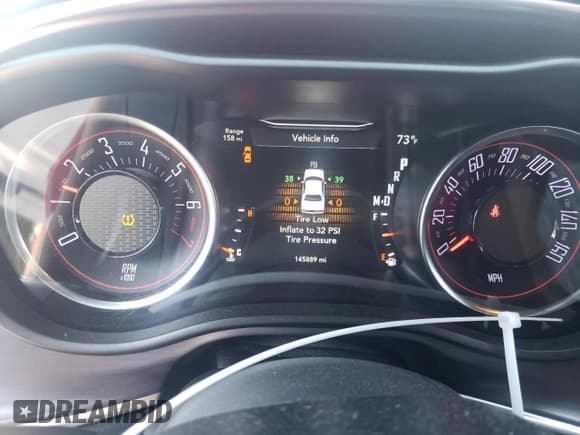 ✅ 2017 Dodge Challenger SXT • VIN: 2C3CDZAG1HH626251 • Lot: 90934325. Wystawiony na Copart z przebiegiem 145 889 mil. Bezpłatny archiwum sprzedaży aukcyjnych z USA i szczegółowy raport historii pojazdu na DreamBid. Zdjęcie 9.