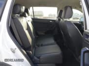 ✅ 2024 Volkswagen Tiguan SE • VIN: 3VV3B7AX6RM062915 • Lot: 43500920. Wystawiony na IAAI z przebiegiem 24 051 mil. Bezpłatny archiwum sprzedaży aukcyjnych z USA i szczegółowy raport historii pojazdu na DreamBid. Zdjęcie 8.